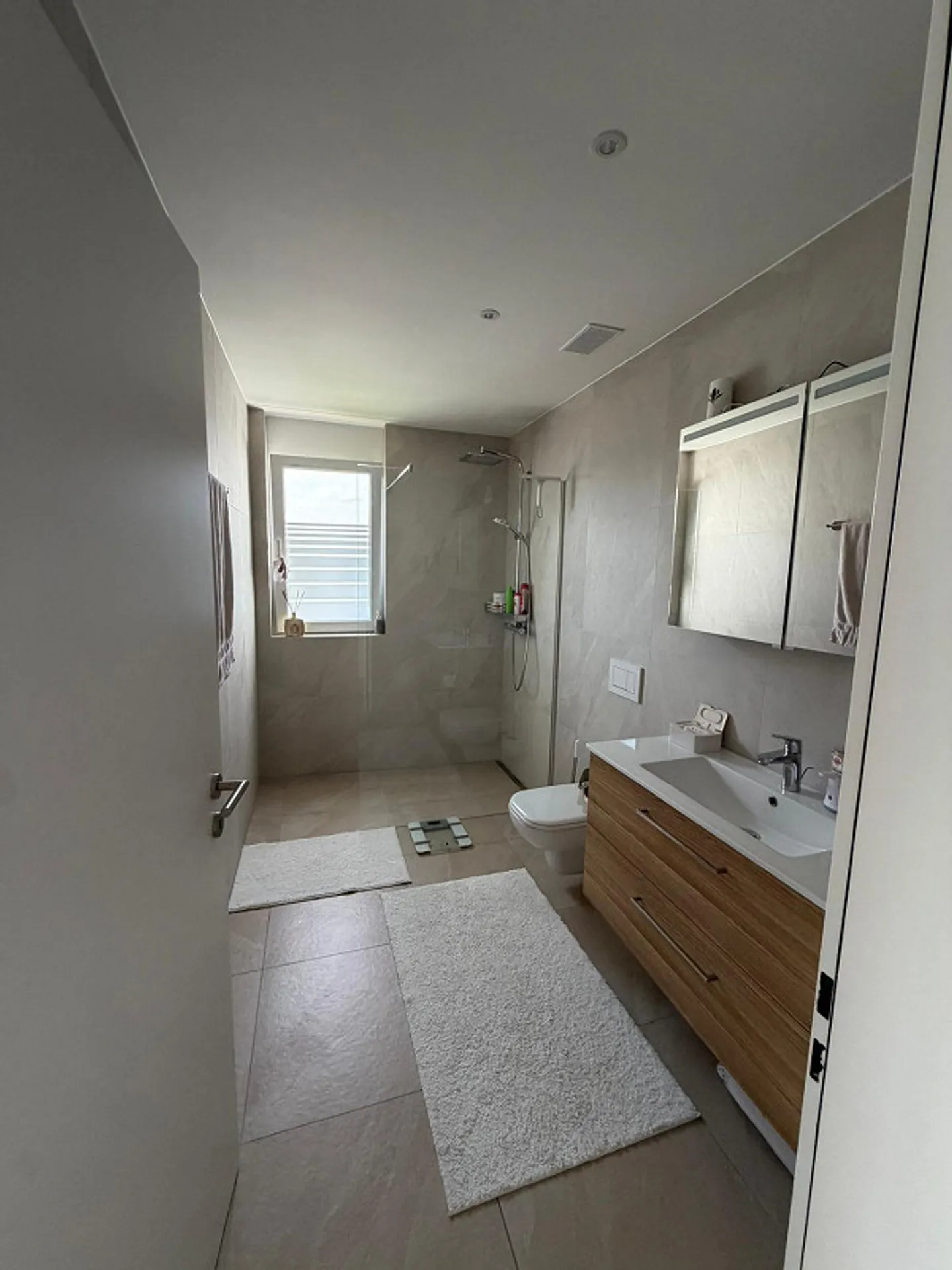 Dreamlike 3½-room apartment on the 1st floor for rent - Photo 4 of 9