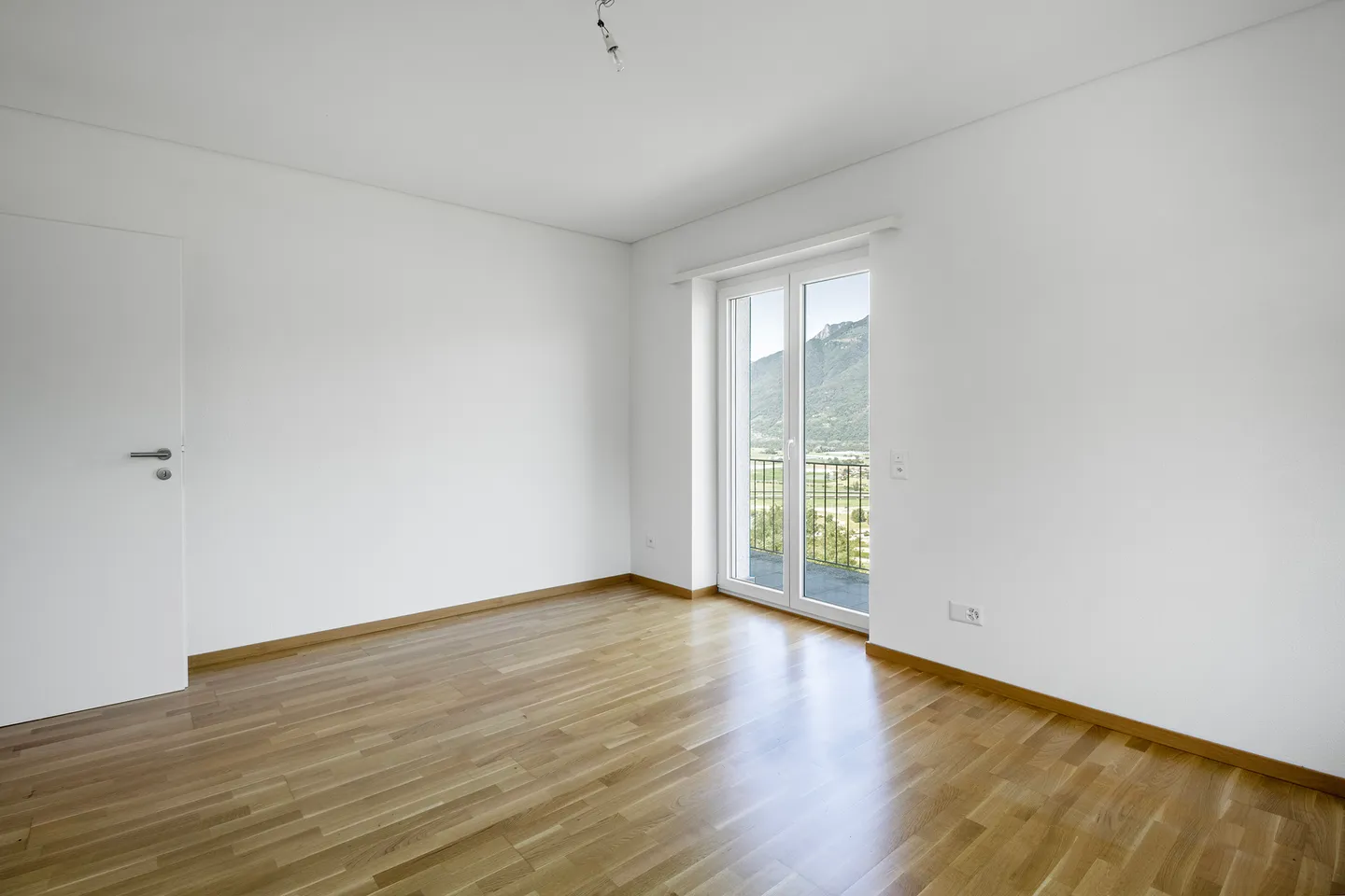 Sunny Duplex with Panoramic Views - Photo 2 of 6