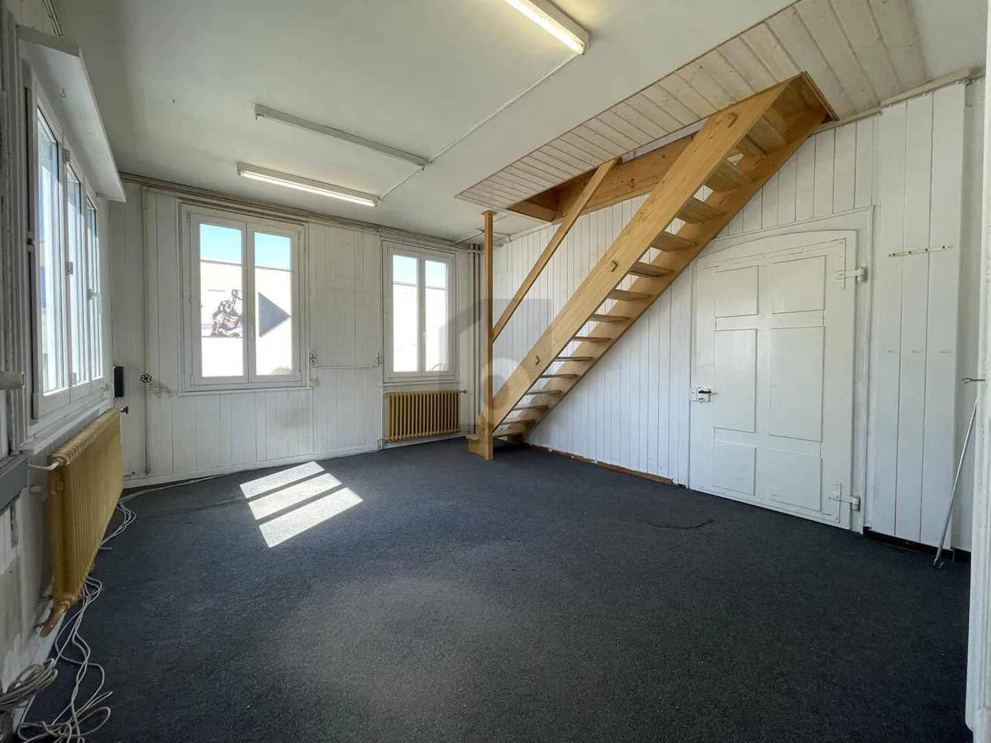 BEAUCOUP D'ESPACE ET UTILISATION FLEXIBLE - Photo 2 sur 4