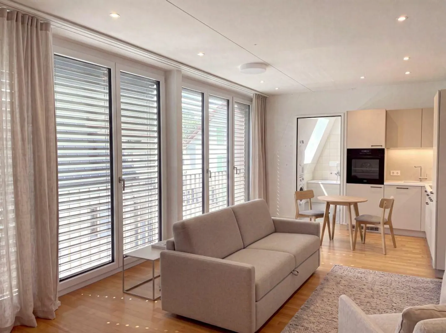 Urban. Central. New. Living at the Pulse of the City - Photo 3 of 6