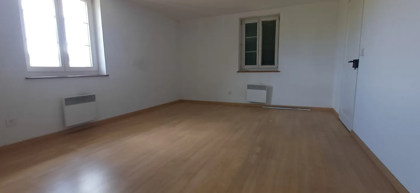Ferme à grand potentiel. Pour famille ou investisseur. 4700 m2 - Photo 9 sur 15