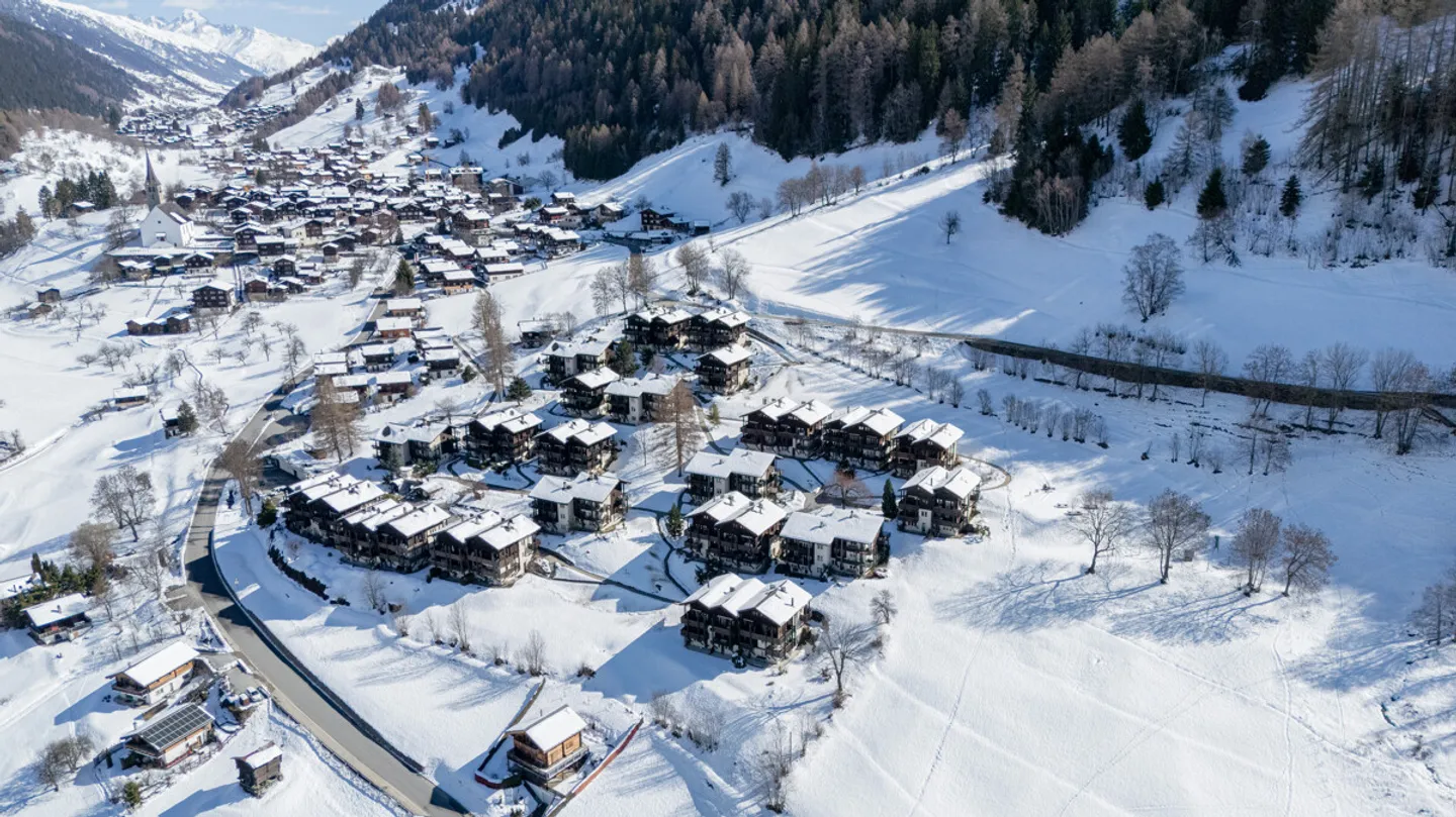 Cozy 3.5-room apartment with a magnificent view of the Walliser mountains - Photo 9 of 9