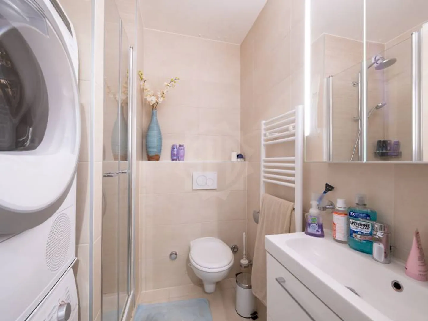 Appartamento in affitto - Foto 4 di 6