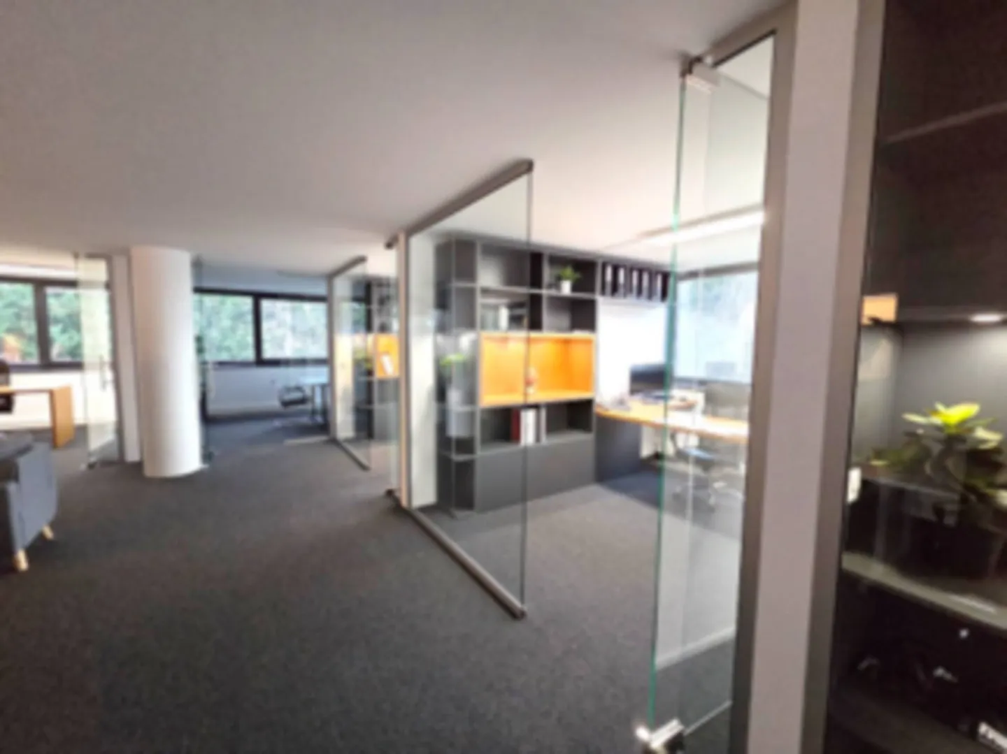 Modernes Bürogebäude Investition - Foto 3 von 4