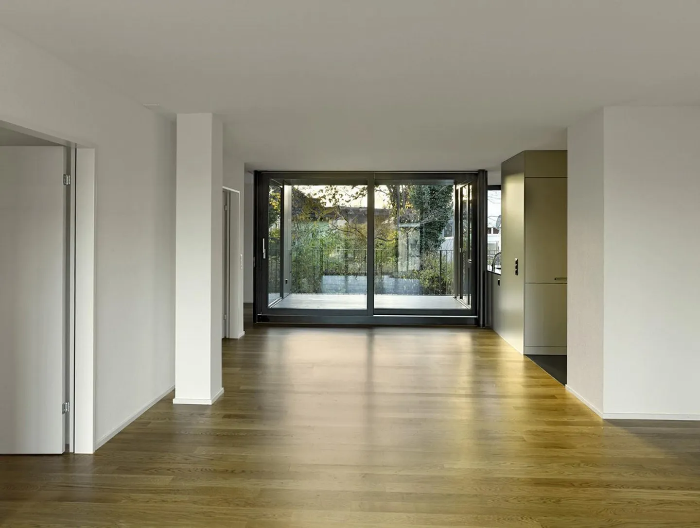 Moderne 4.5-Zimmer-Wohnung zu vermieten! - Foto 6 von 9