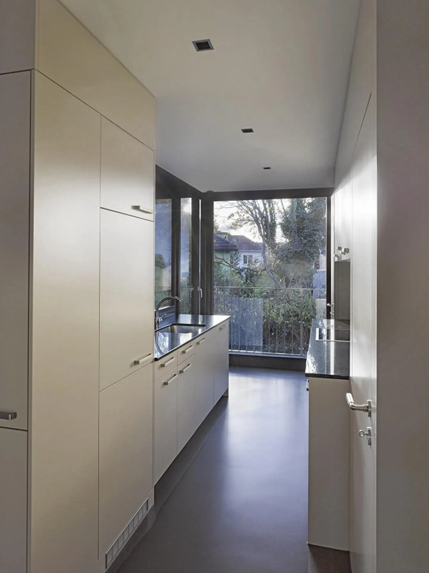 Moderne 4.5-Zimmer-Wohnung zu vermieten! - Foto 7 von 9