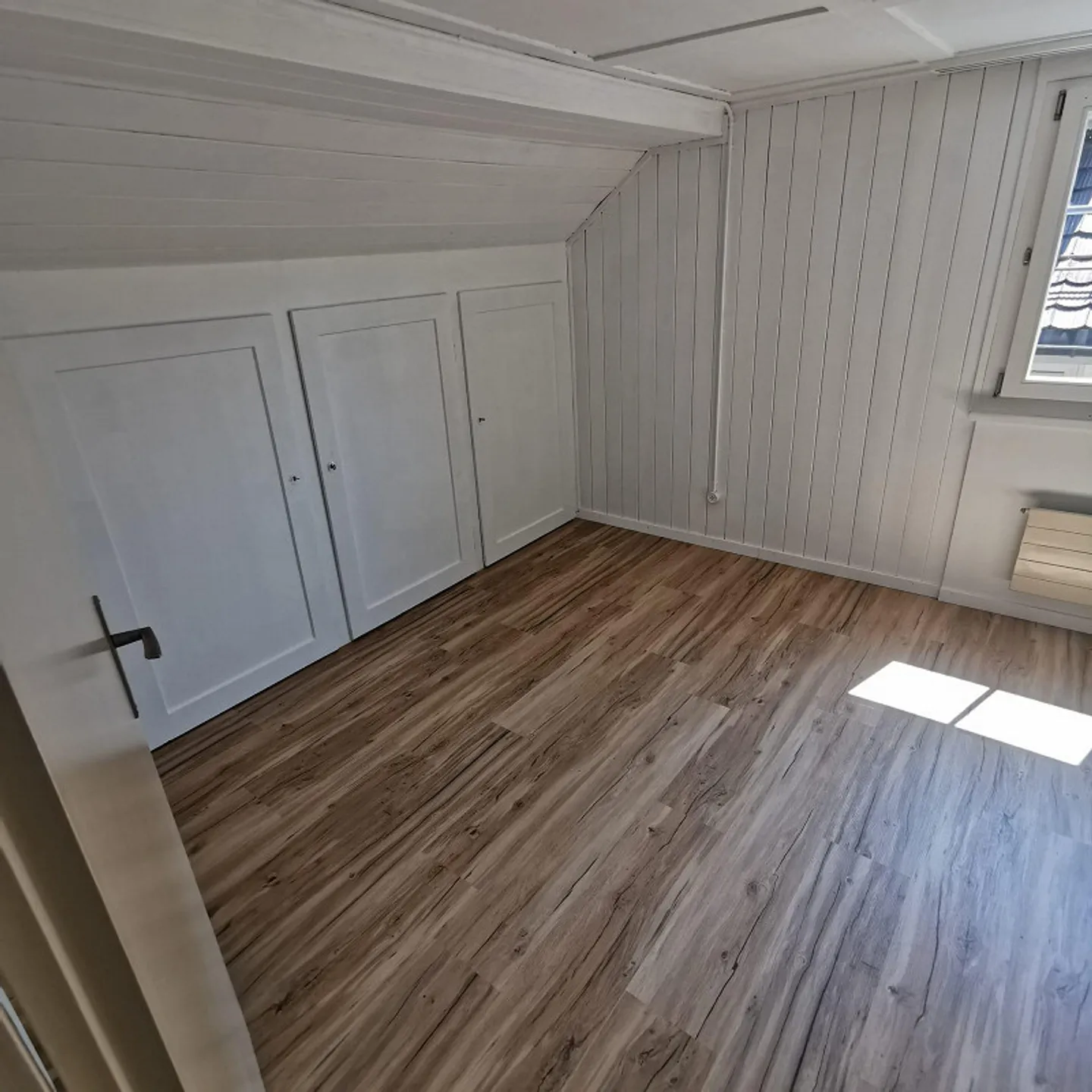 Charmante 2.5 Zimmer-Dachwohnung - Foto 10 von 16