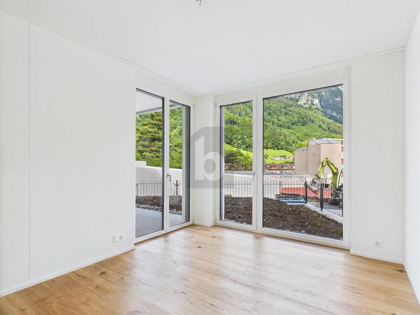 SONNENVERWÖHNTES LEBEN MIT AUSBLICK - Foto 5 von 6