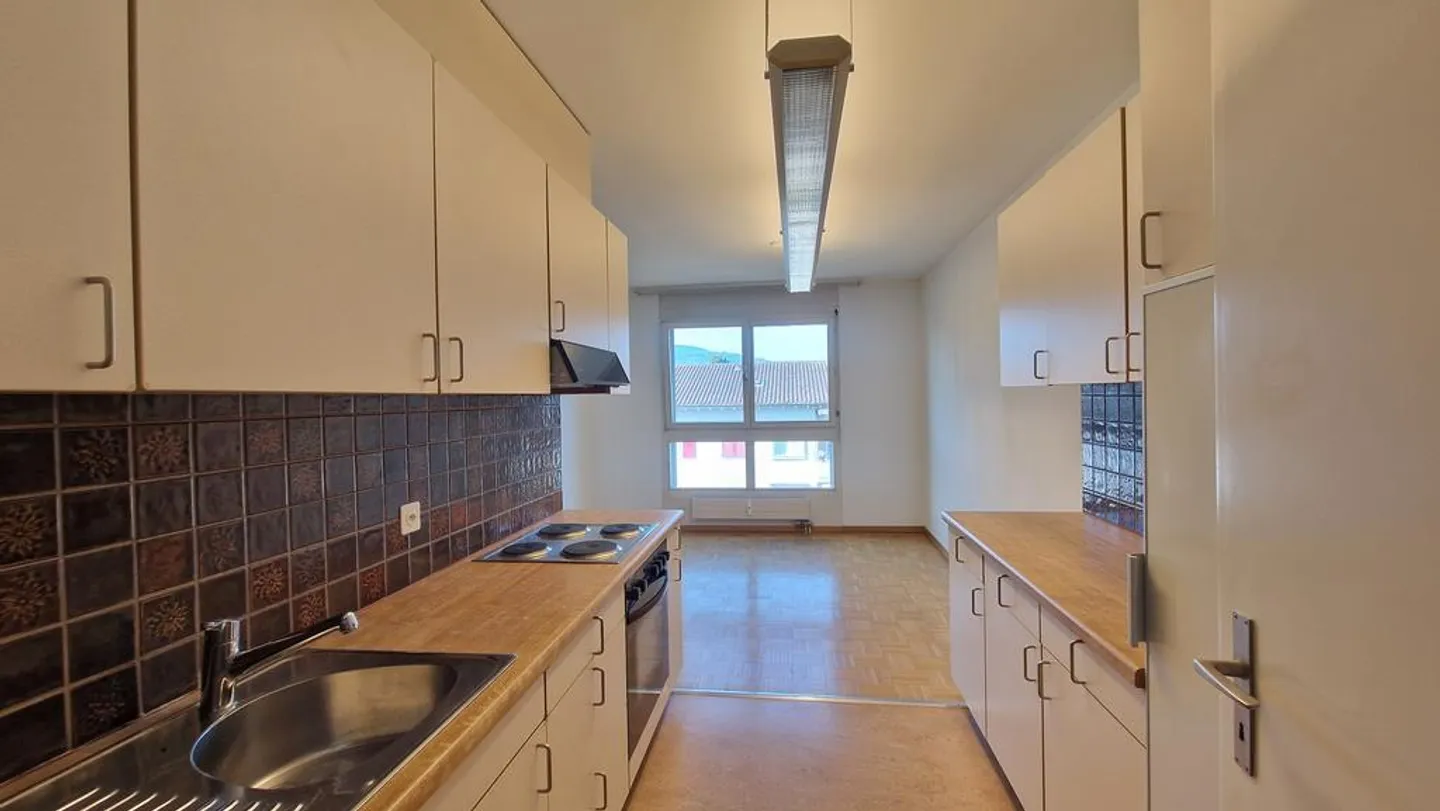 Charmante Wohnung in Muttenz - Foto 2 von 8