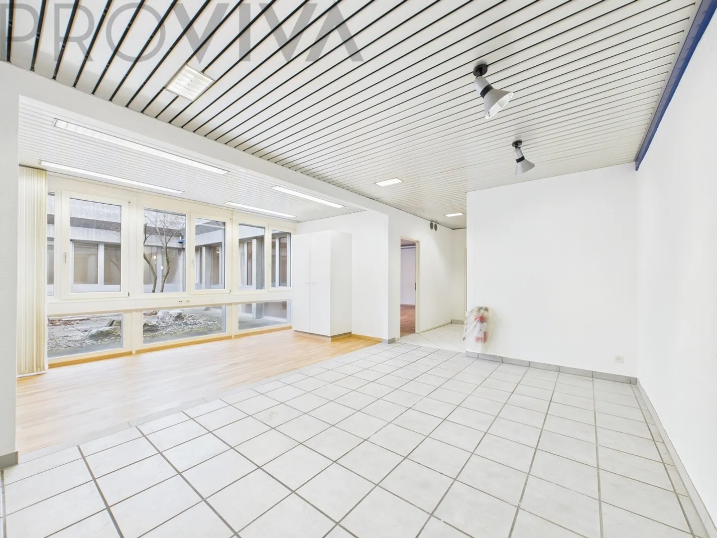 Bâtiment résidentiel et commercial polyvalent avec potentiel futur - Photo 4 sur 7