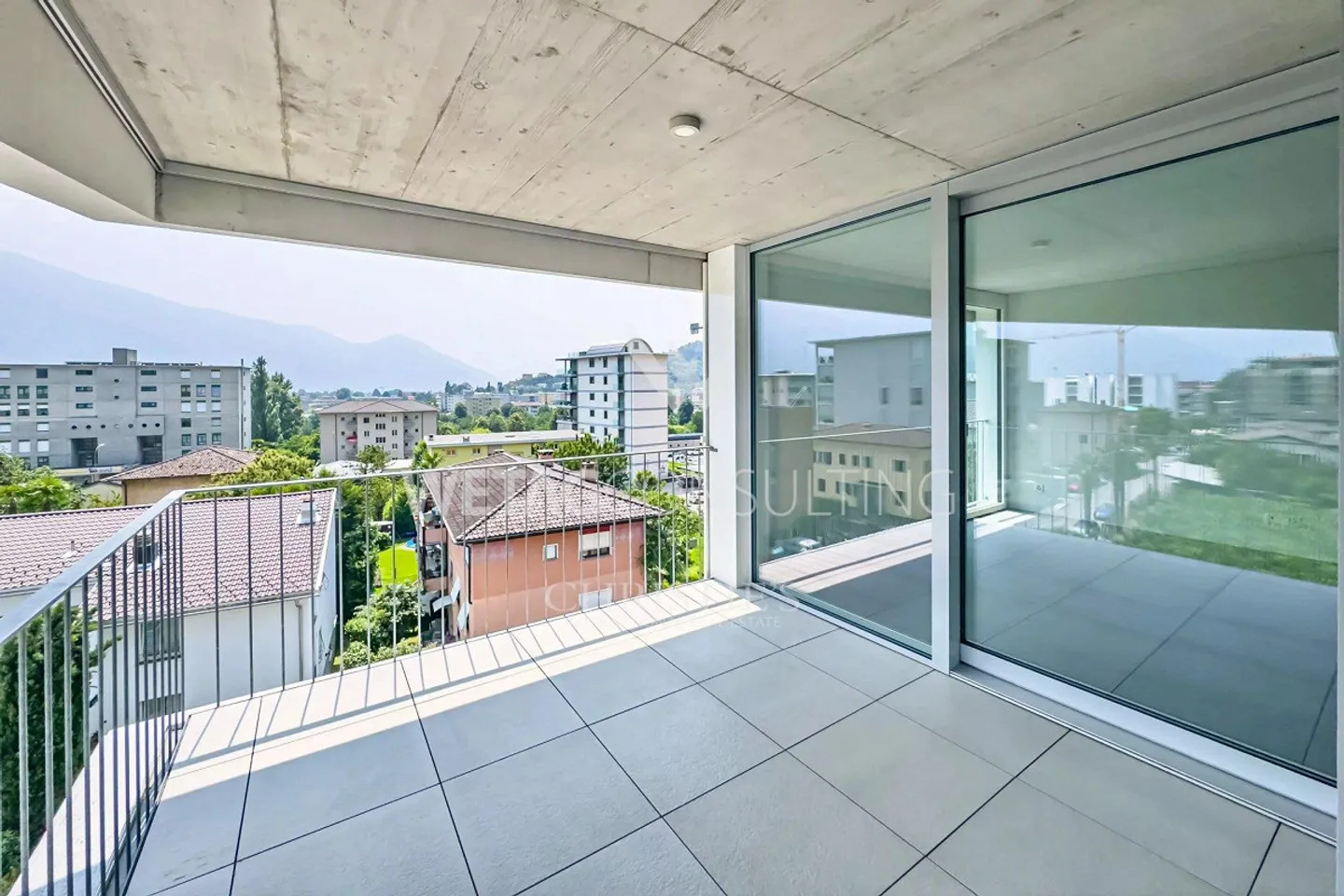 Locarno-Solduno: Modern apartment with covered terrace in a central location for sale - Photo 10 of 11