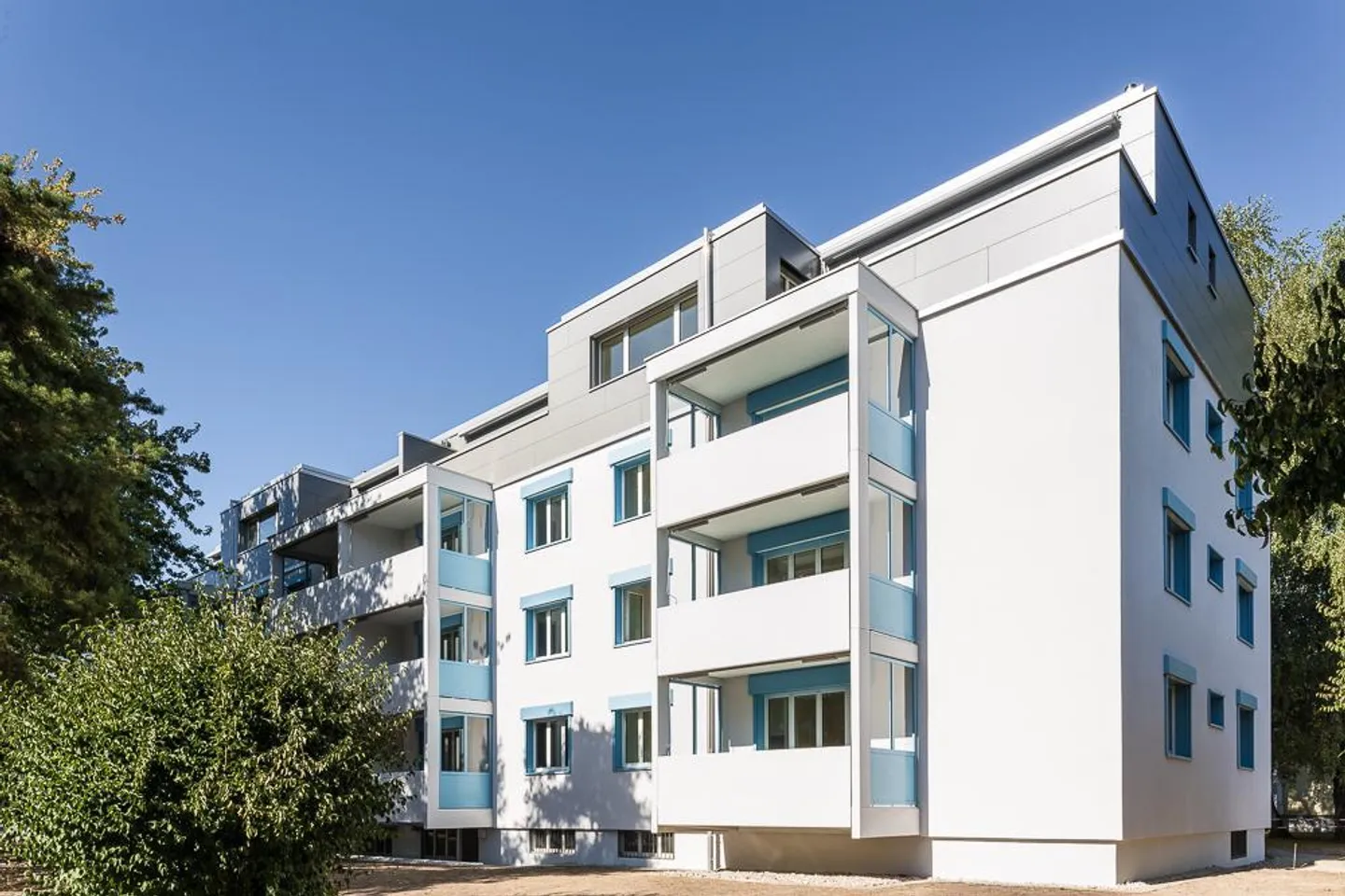 Living in a Quiet Location: 3.5-Room Apartment on the Raised Ground Floor - Photo 1 of 7