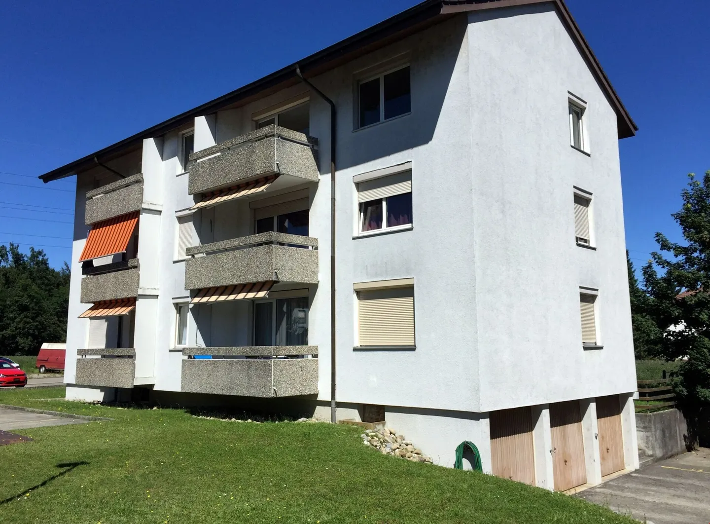 Schöne und preiswerte 4.5 Zimmer Wohnung mit 2 Balkonen - Foto 11 von 11