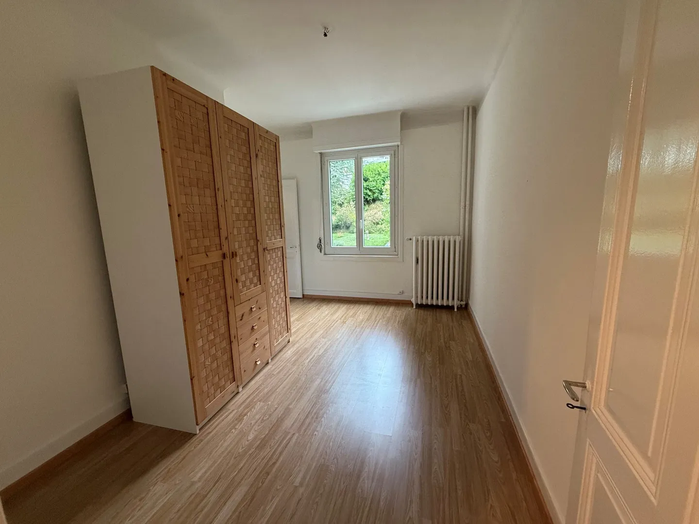 4,5-Zimmer-Wohnung im 1. Stock - Foto 4 von 11