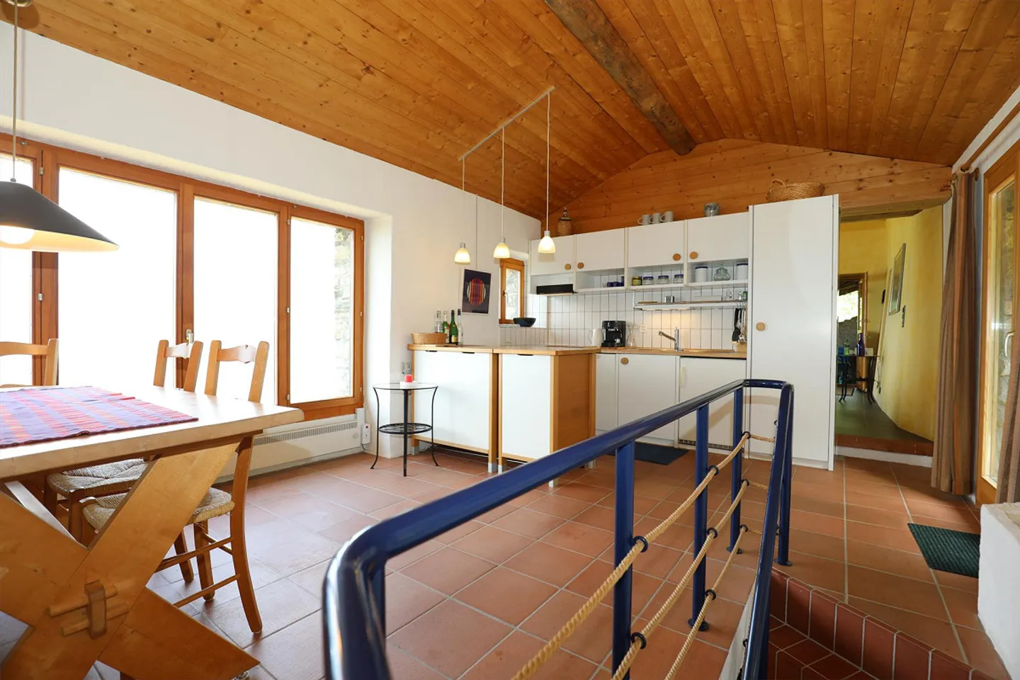 Rustico confortable avec vue panoramique sur le lac et les montagnes à Gambarogno - Photo 10 sur 19