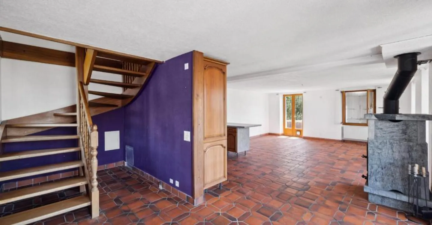 Maison Familiale Charmante avec Jardin - Photo 7 sur 12