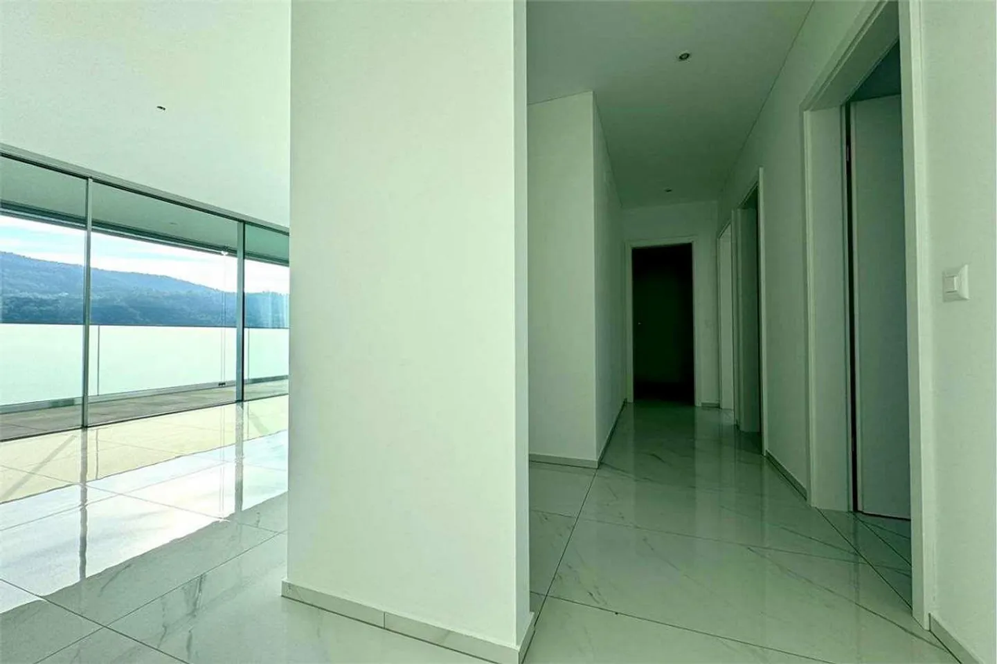 Neubau-Penthouse in Vacallo - Foto 5 von 10