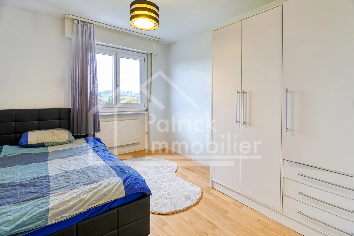 4.5-room apartment on the ground floor - Photo 4 of 12