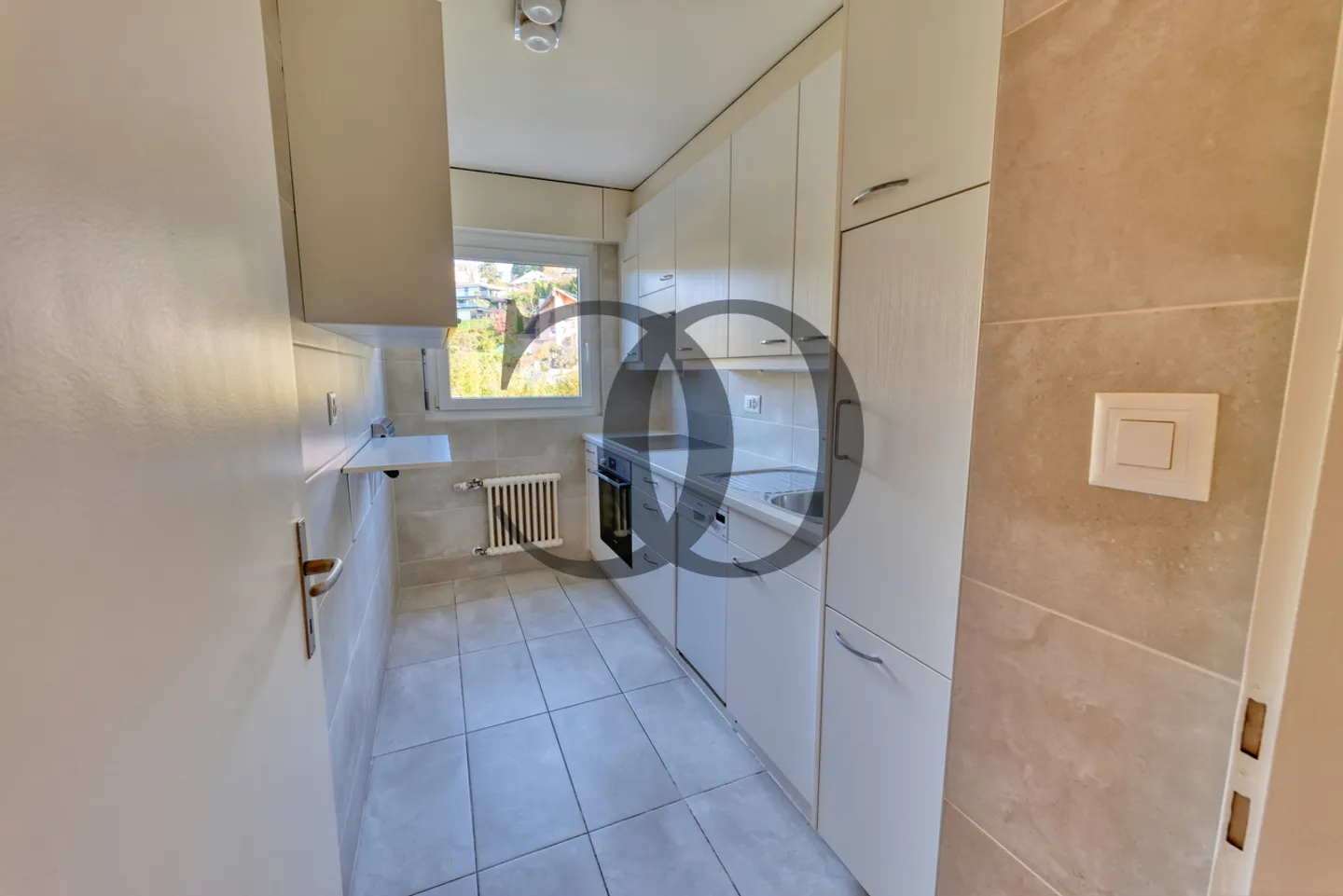 In esclusiva! Appartamento 2.5 locali con vista lago - Foto 6 di 8