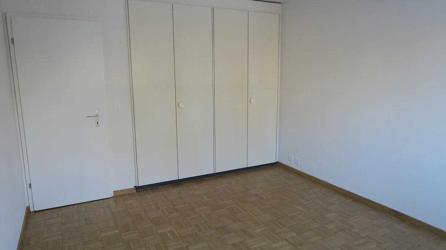 Charming apartment near the Rose Garden - Photo 6 of 11