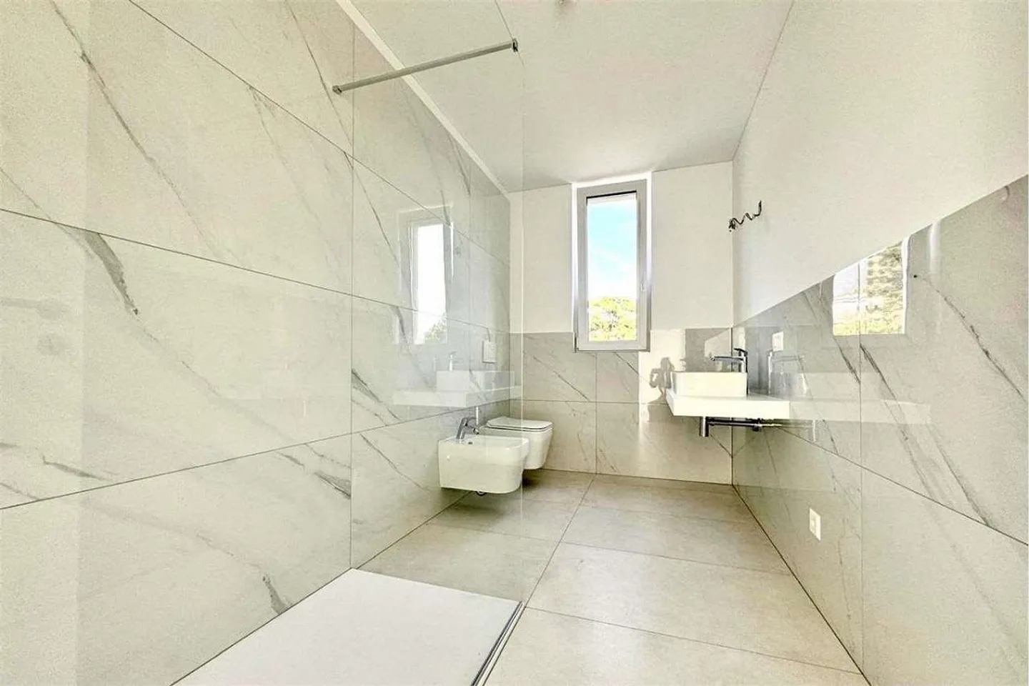 Neubau-Penthouse in Vacallo - Foto 10 von 10