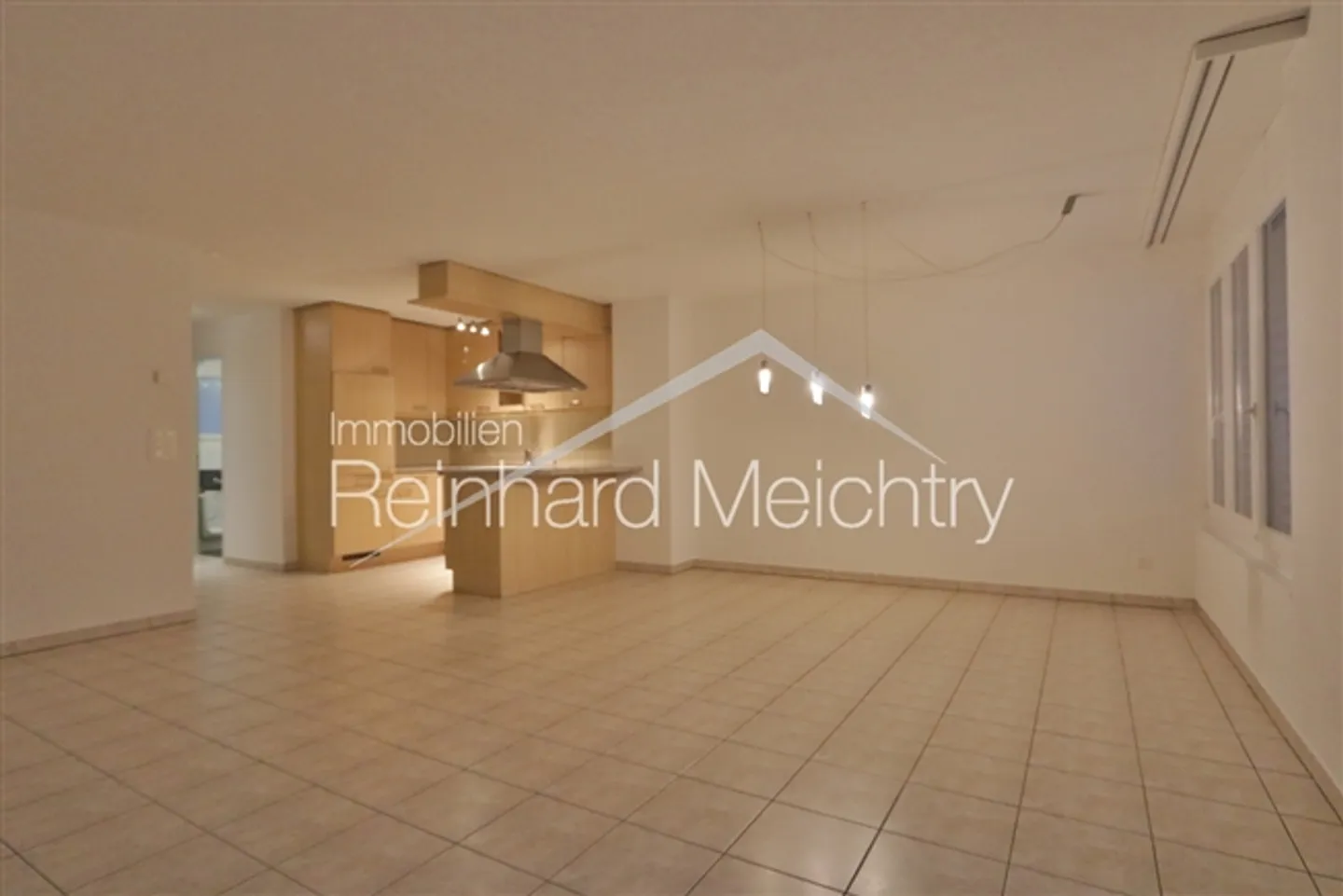 Appartement de location 3,5 pièces à 5 minutes de la gare NEAT et de LONZA - Photo 11 sur 20