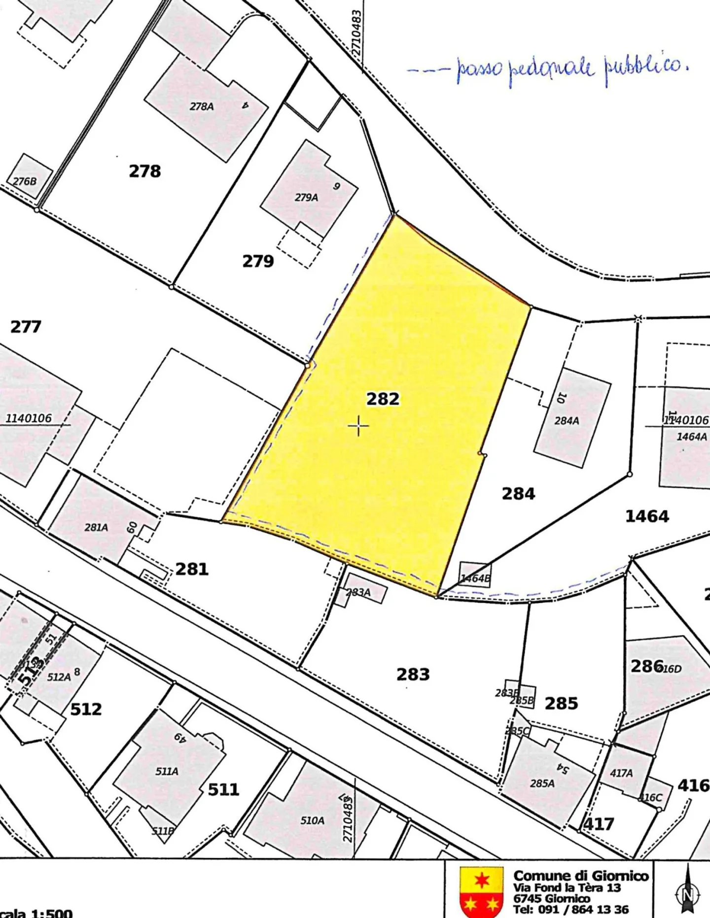 Building in a sunny residential area, surrounded by greenery - Photo 9 of 9