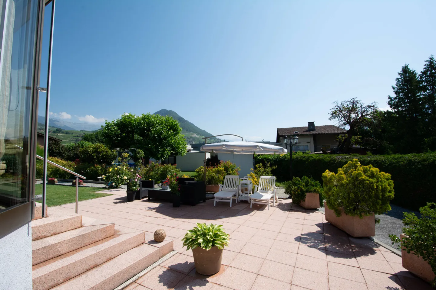 Villa for sale - Photo 2 of 9