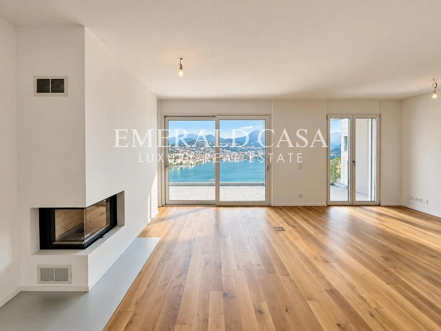 Exclusif 4.5 pièces avec vue panoramique sur le lac de Lugano - Photo 1 sur 10
