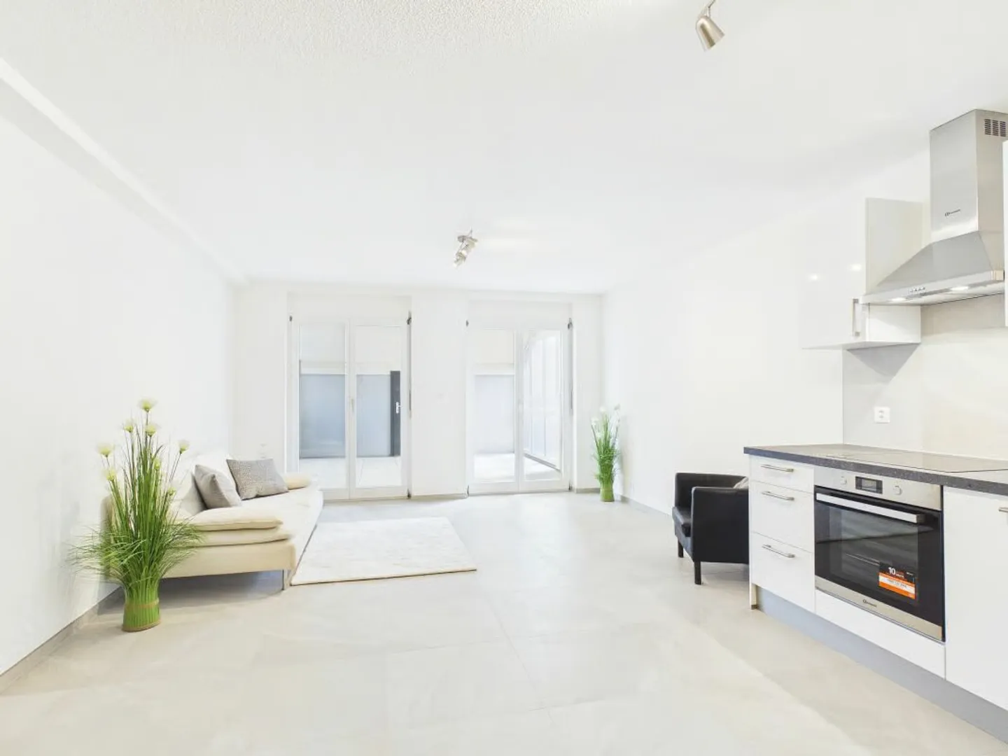 Appartamento spazioso e tranquillo con balcone ad Alle - Foto 14 di 19