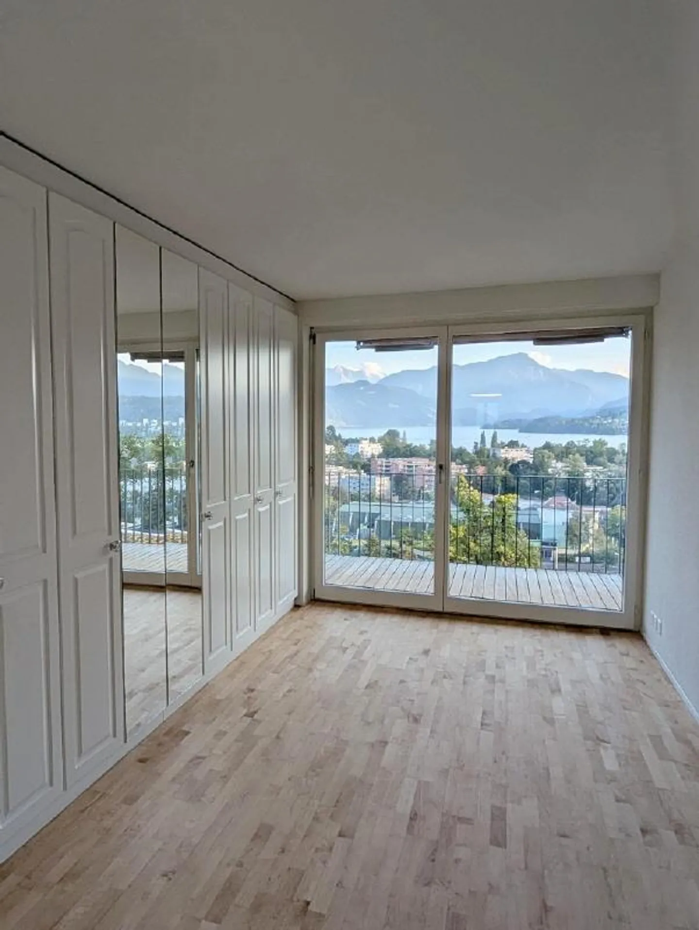 Living with a Dream View - Photo 6 of 9