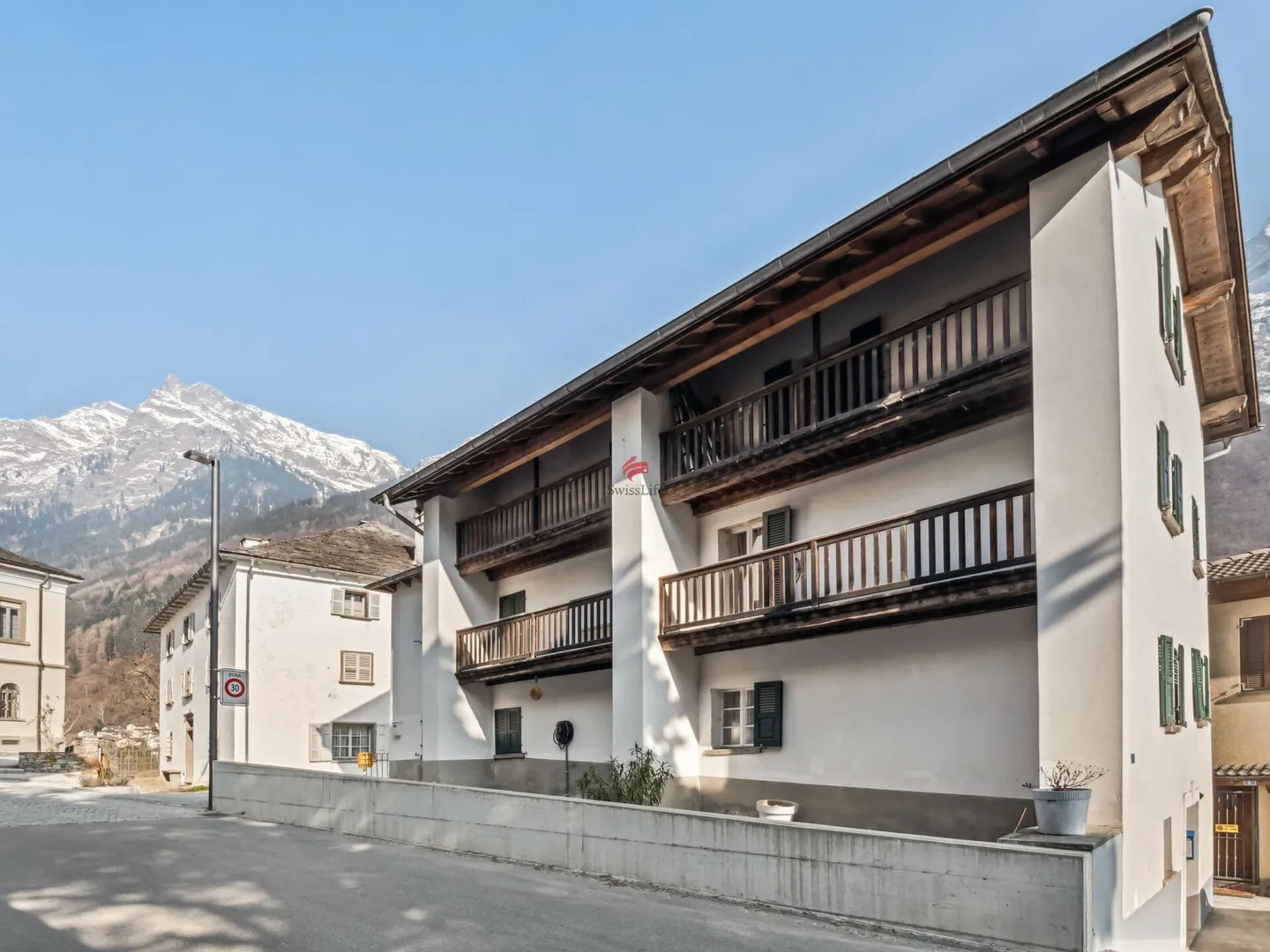 Casa singola in affitto - Foto 2 di 11