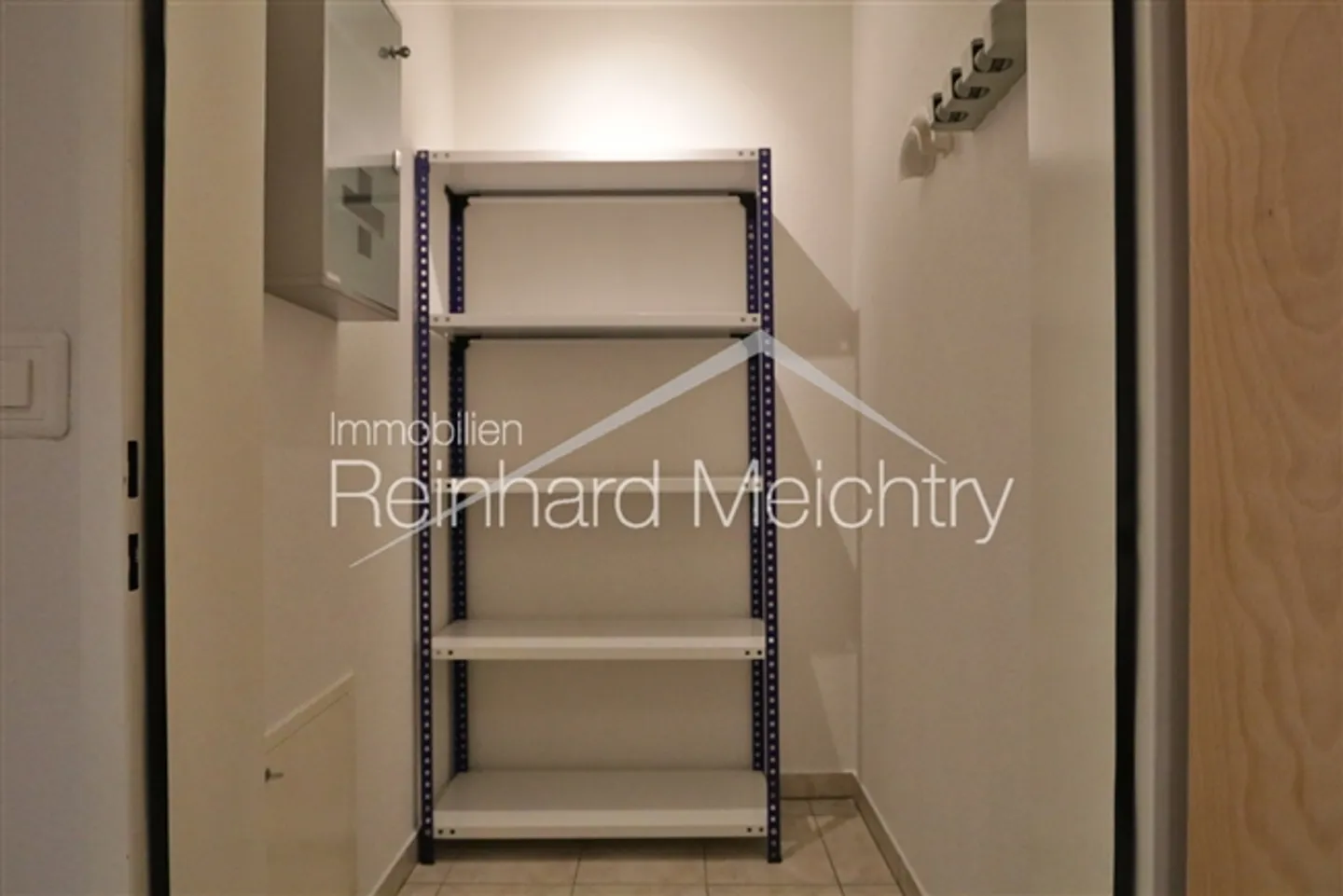 Appartement de location 3,5 pièces à 5 minutes de la gare NEAT et de LONZA - Photo 19 sur 20