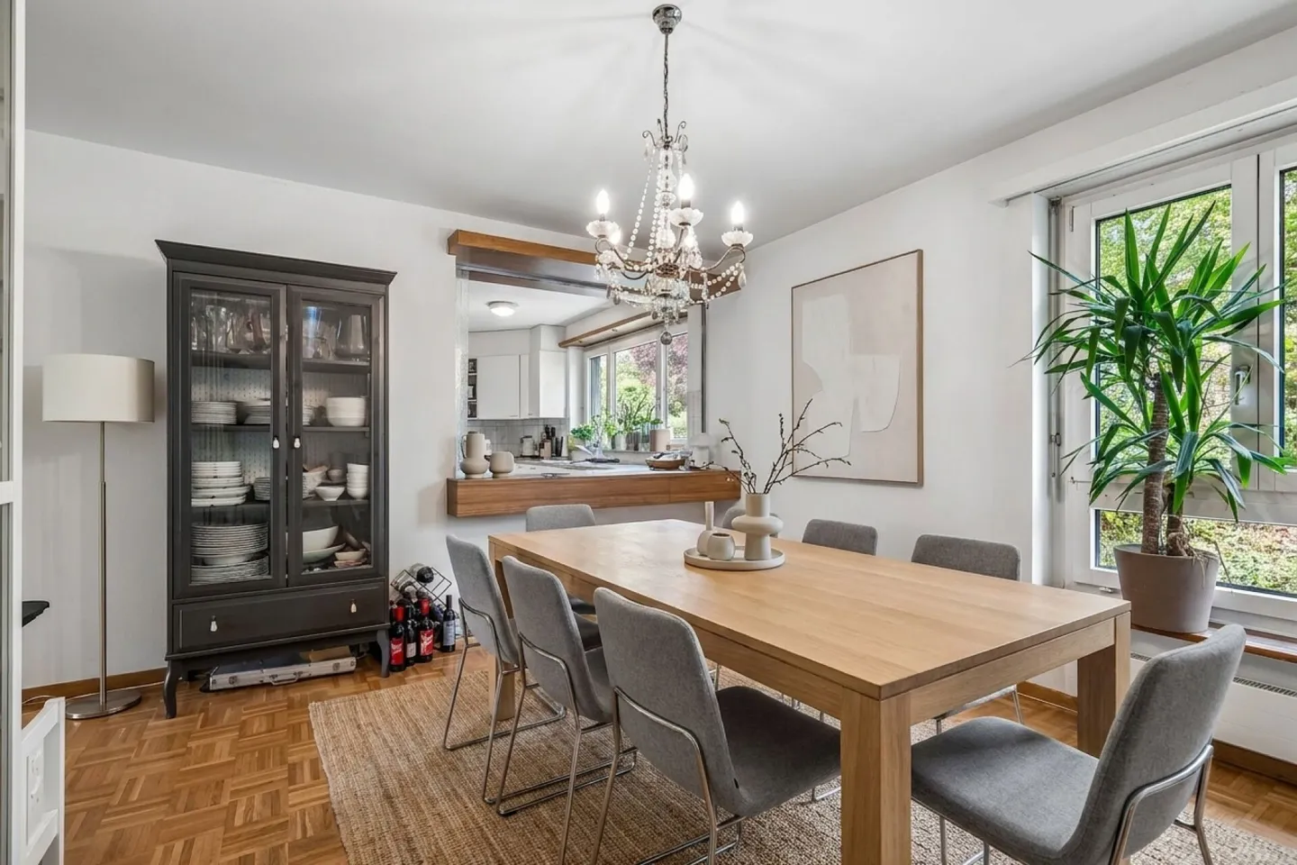 Arriver, se sentir bien, être chez soi dans votre nouvel appartement de 5 pièces - Photo 3 sur 11