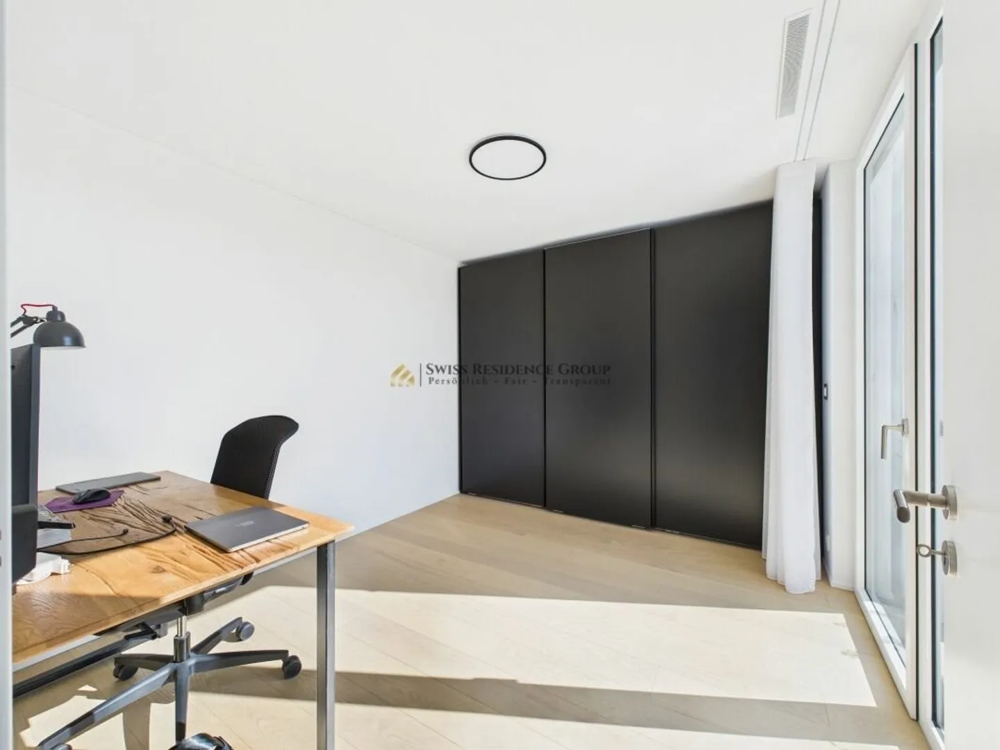 Elegance meets view - Penthouse dream with large terrace - Photo 13 of 25