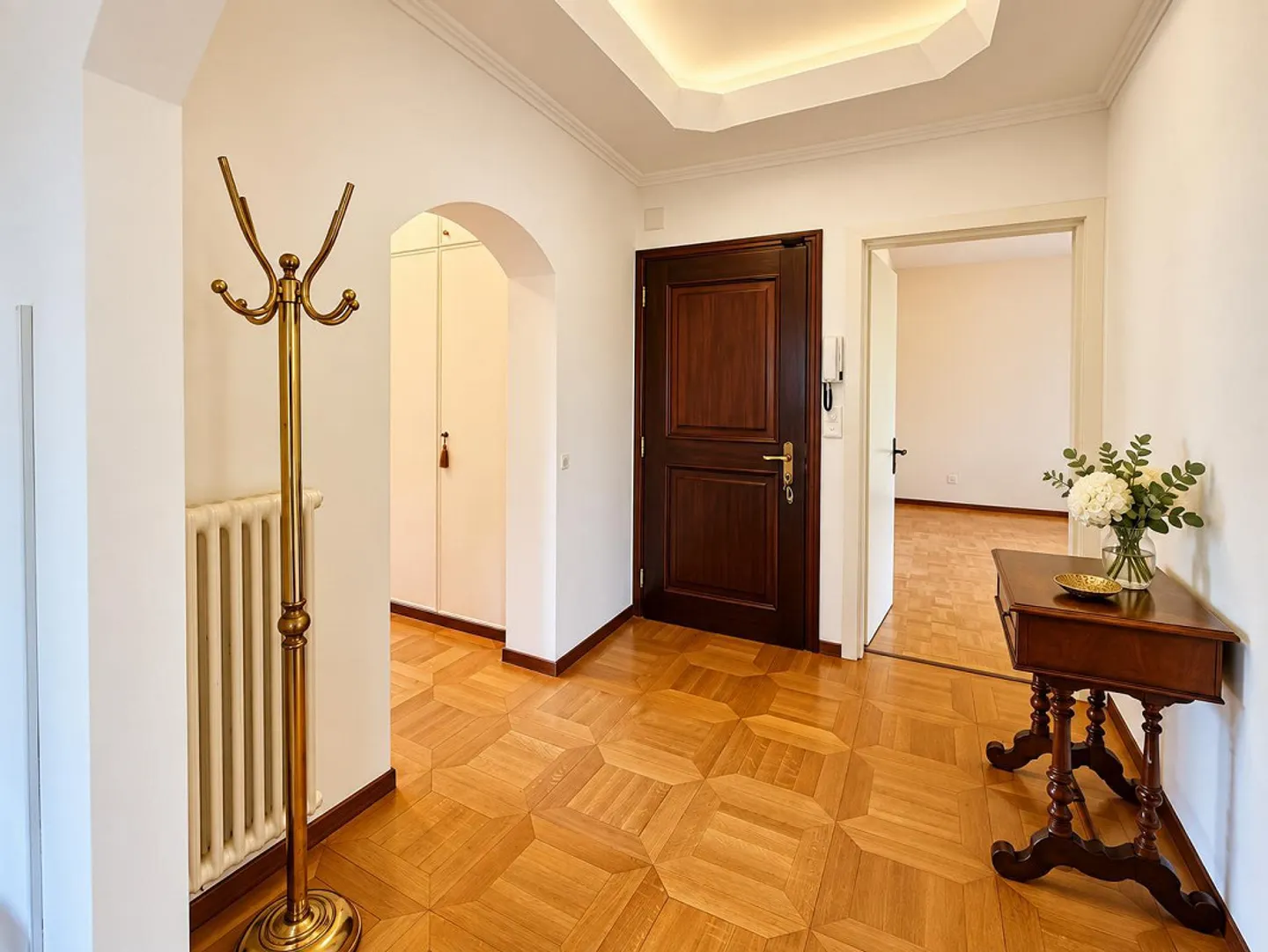 Wohnung: Wohnen & Verdienen in Lugano Zentrum - Foto 18 von 28