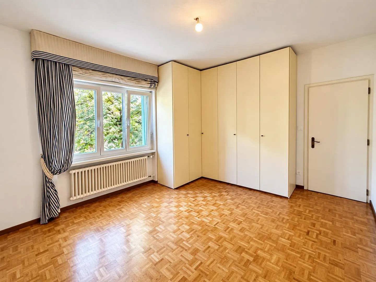 Wohnung: Wohnen & Verdienen in Lugano Zentrum - Foto 11 von 28