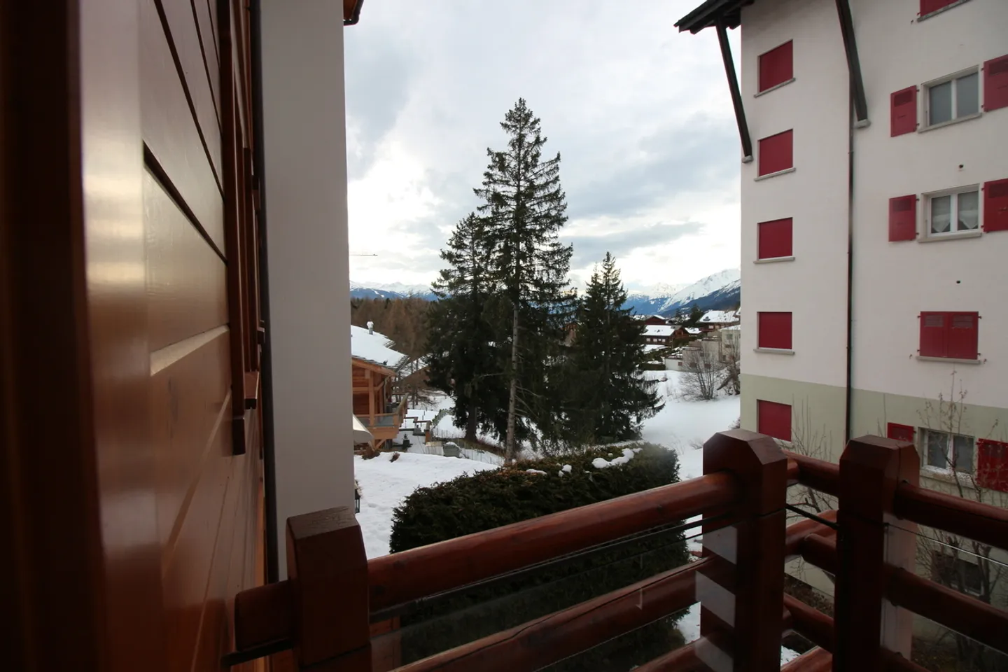 Schöne Duplexwohnung, nur wenige Gehminuten vom Zentrum von Crans entfernt - Foto 8 von 27