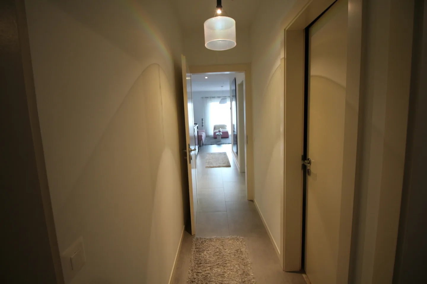 Schöne Duplexwohnung, nur wenige Gehminuten vom Zentrum von Crans entfernt - Foto 13 von 27