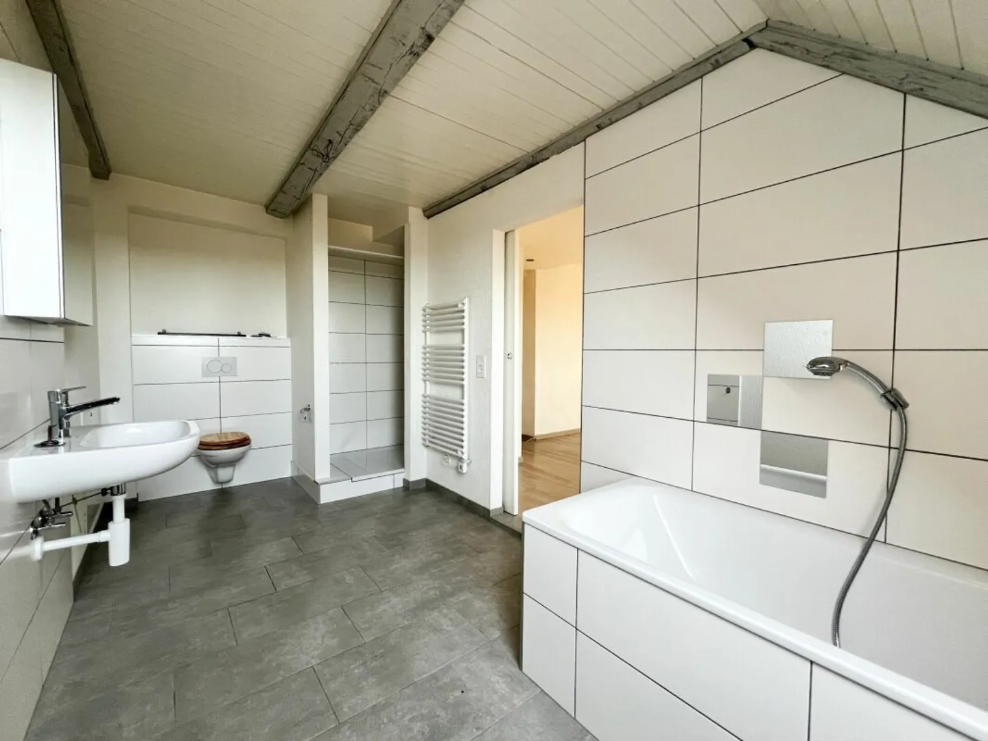 Cozy 3.5-room apartment in the countryside - Photo 5 of 10