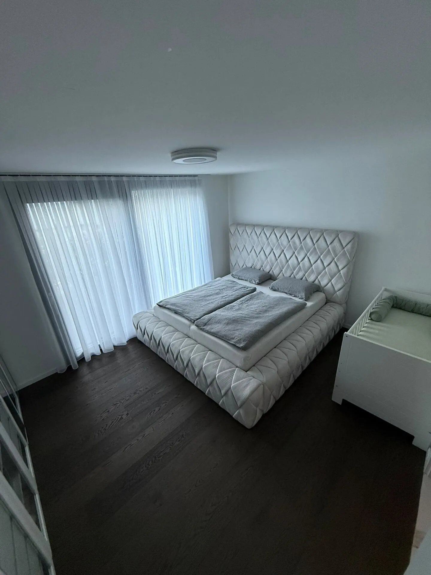 Exclusive designer apartment with dream terrace & garden - new building in Biberist - Photo 4 of 8