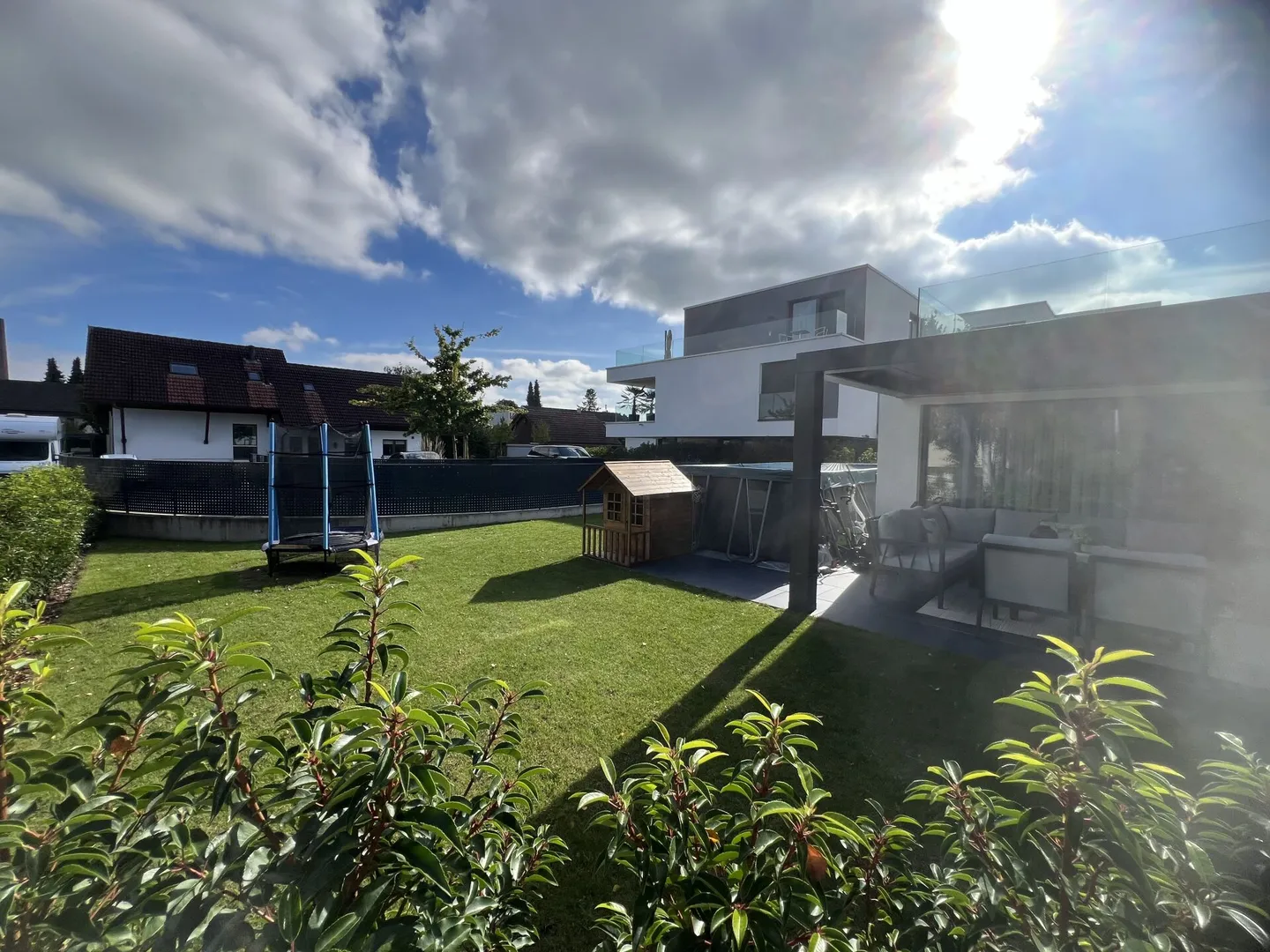 Exclusive designer apartment with dream terrace & garden - new building in Biberist - Photo 1 of 8