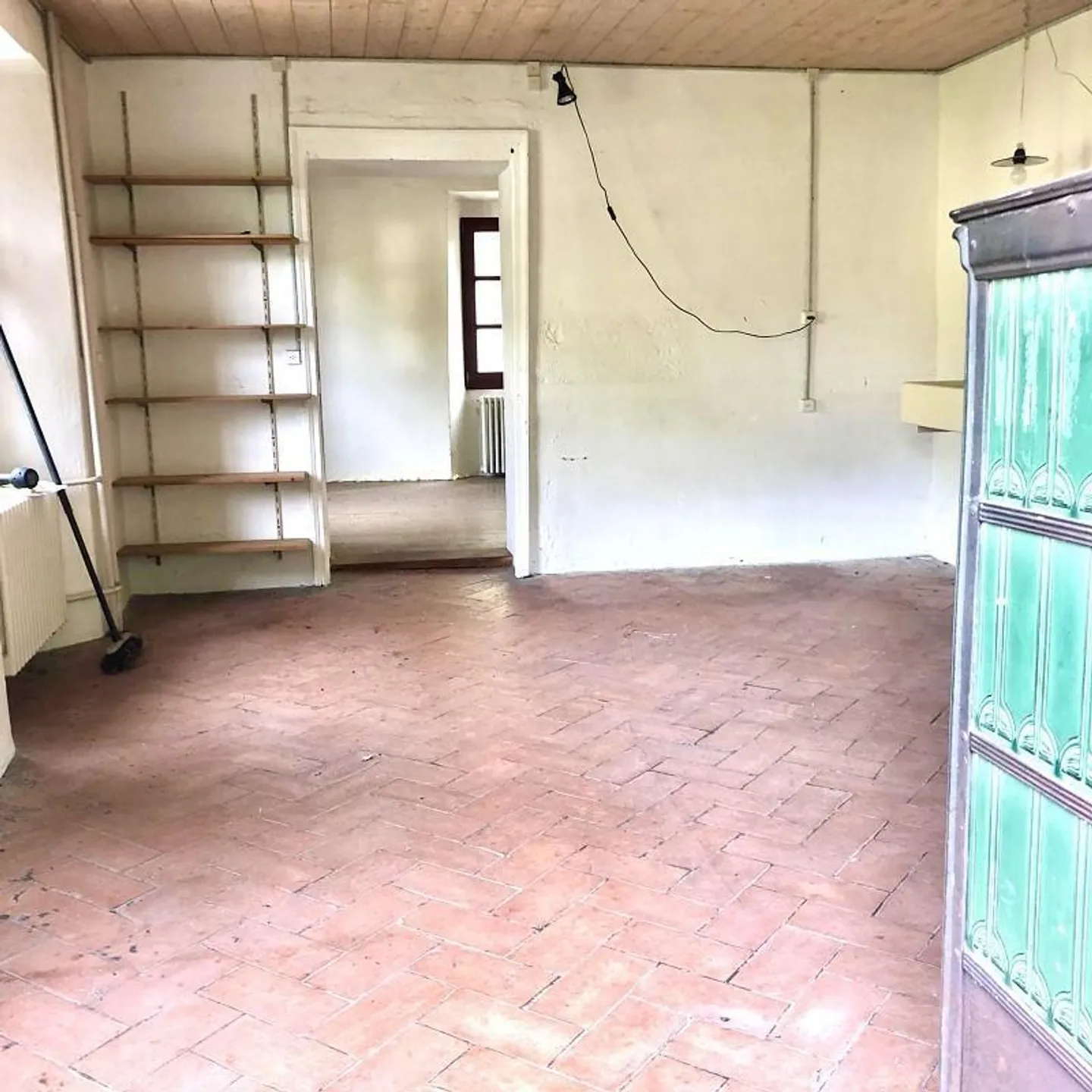 Maison de 5 1/2 pièces avec belle extension dans un emplacement pittoresque - Photo 7 sur 25