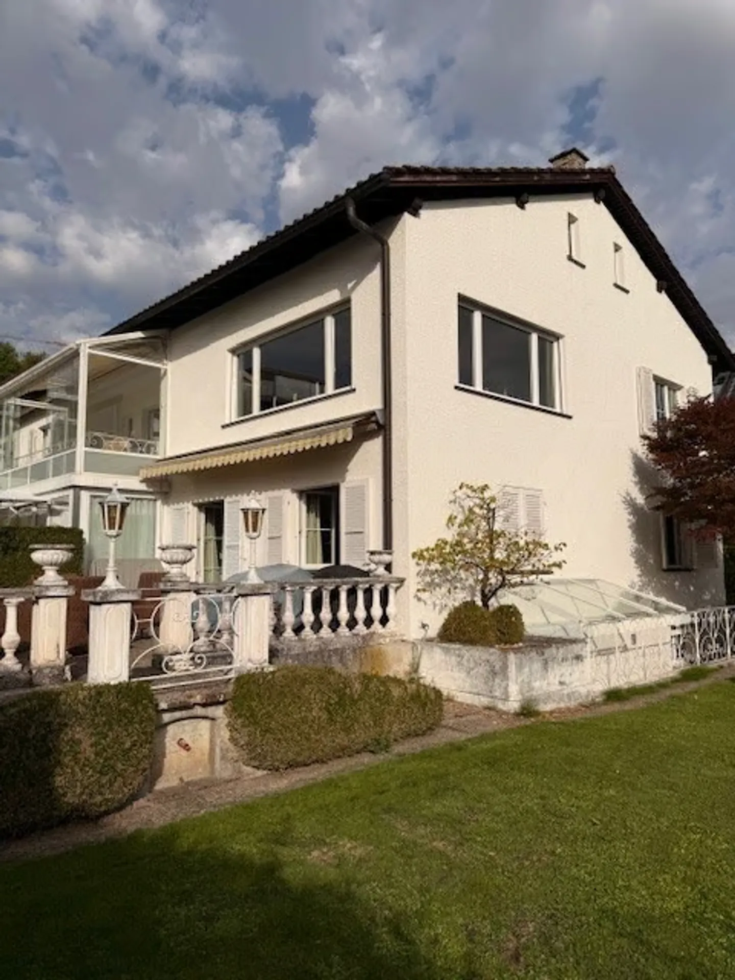 Charmante Wohnung mit Terrasse - Foto 1 von 6