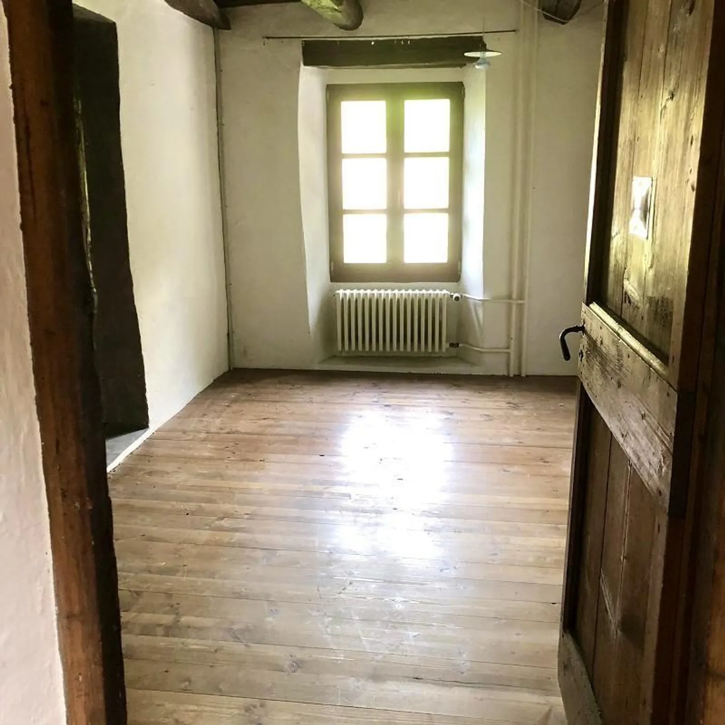 Maison de 5 1/2 pièces avec belle extension dans un emplacement pittoresque - Photo 11 sur 25