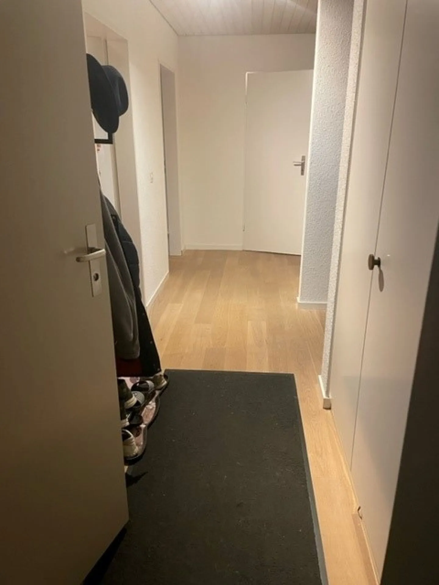 Appartamento accogliente di 3,5 stanze con balcone soleggiato - Foto 6 di 9