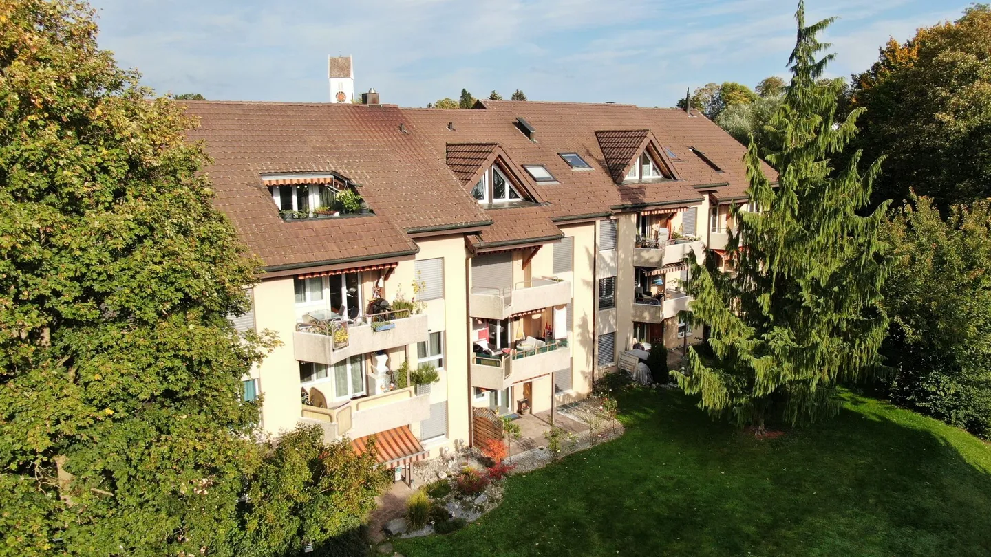 Appartamento accogliente di 3,5 stanze con balcone soleggiato - Foto 8 di 9