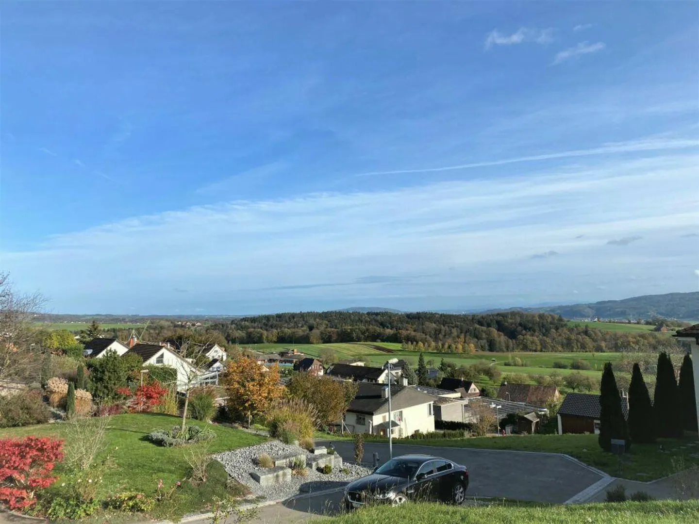 Parcela esclusiva con vista lontana in una posizione collinare ben soleggiata - Foto 2 di 11