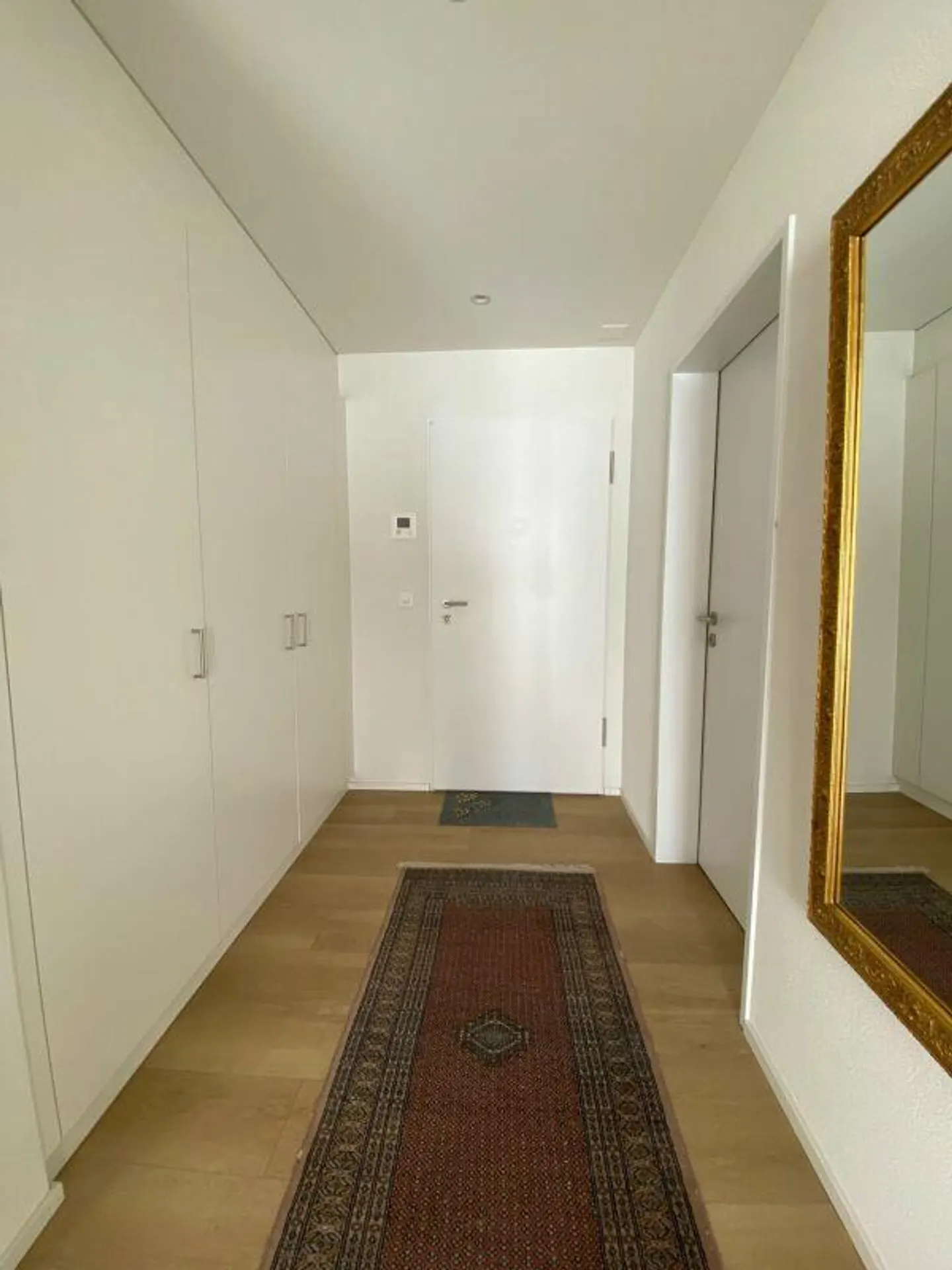 Nearly new 3.5-room apartment in the heart of Mels - Photo 5 of 8