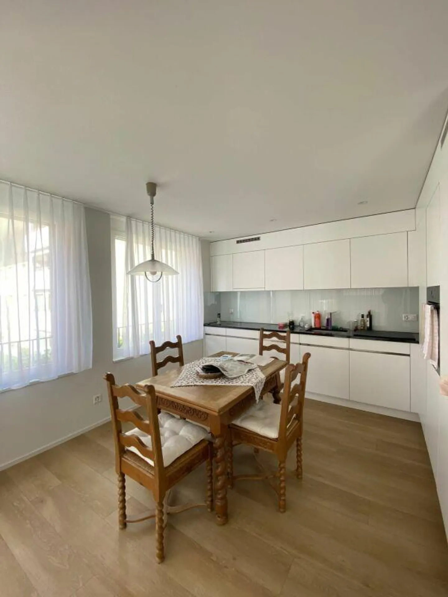 Nearly new 3.5-room apartment in the heart of Mels - Photo 6 of 8